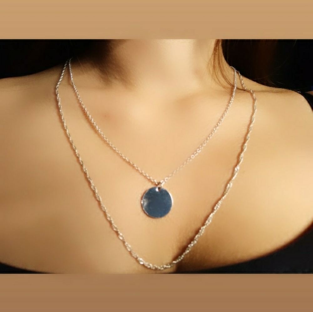 Layered necklace